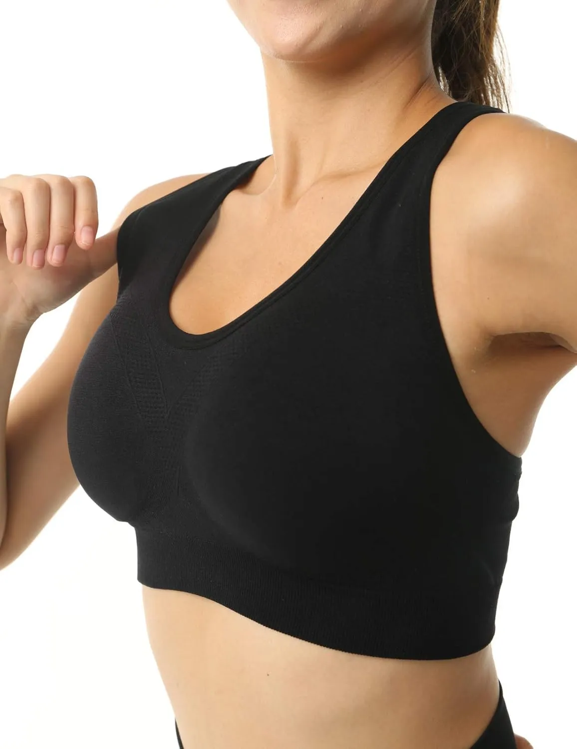 AKAMC Women's Cross Back Sport Bras,Adjustable Straps Padded Criss Cross Cropped Bras for Yoga Workout Fitness