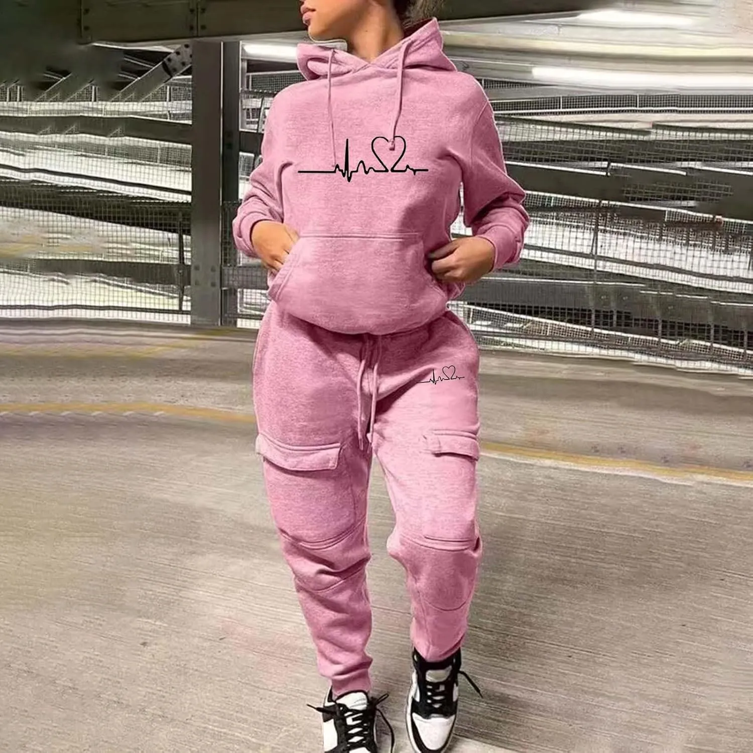 NEW YORK Sweatsuit For Women 2 Piece Outfits Multiple Pockets Jogger Track Suits with Joggers Sweatpants Hooded Tracksuit Set
