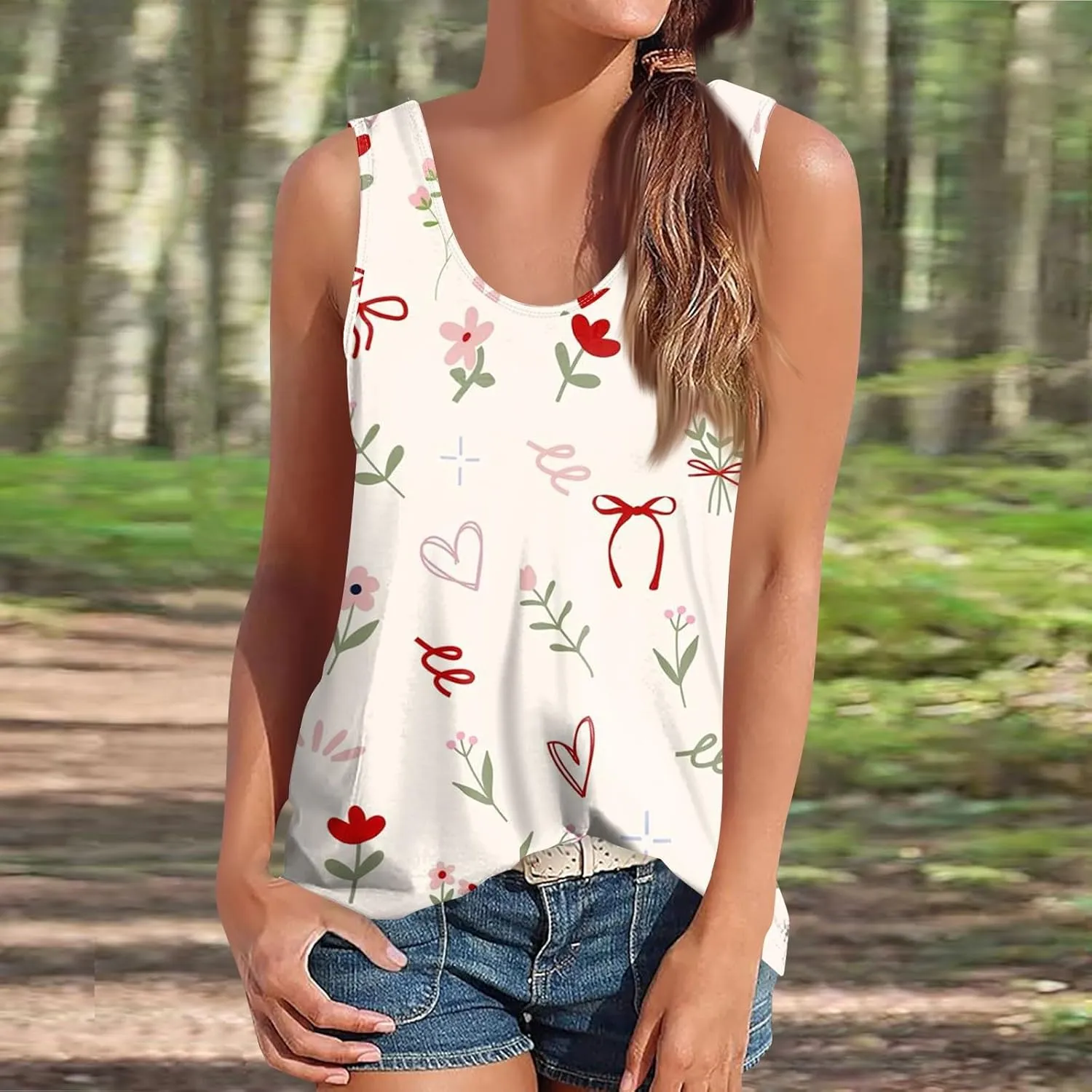 Tank Tops for Women Sleeveless U Neck Summer Activewear Ladies Sports Loose Boho Beach Outfit