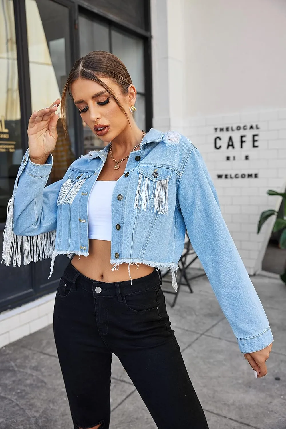 Zeagoo Women Denim Jacket Casual Long Sleeve Distressed Ripped Cropped Coat Fringe Jean Jacket XS-XXL